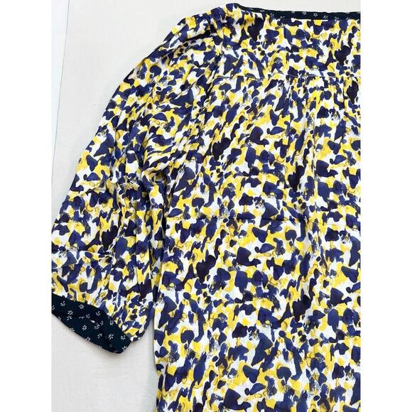 Chelsea & Theodore Blouse Size XS Yellow Navy V-Neck Abstract Print 3/4 Sleeve - Picture 5 of 8